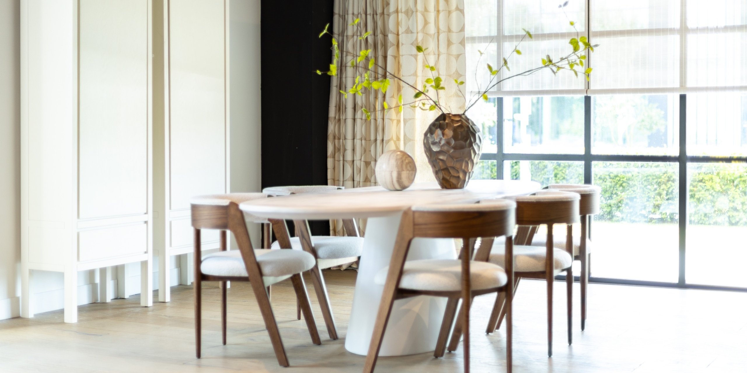 Basta_en_rolgordijn_Azibi_2560x1520