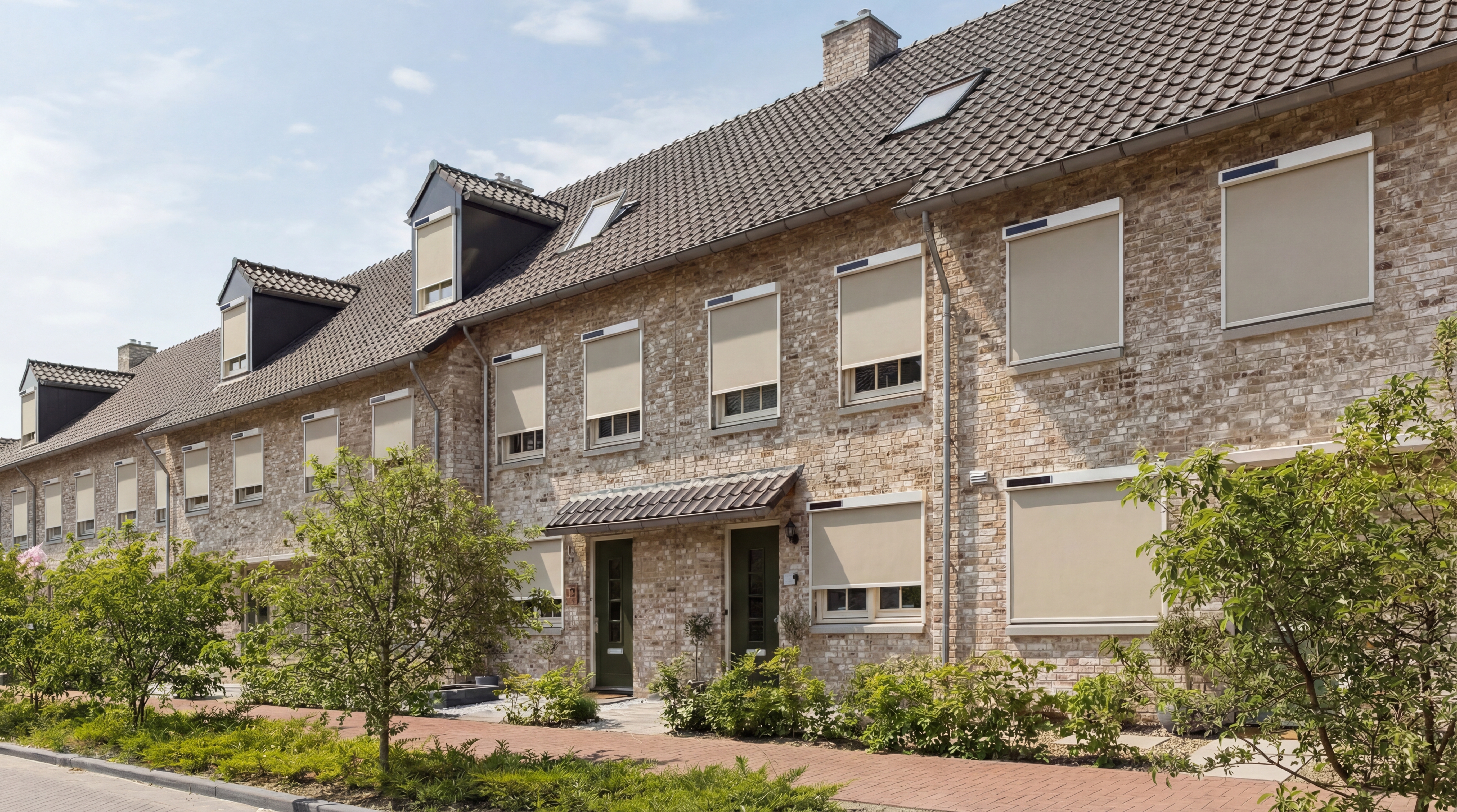 Solar Outdoorscreens 16x9